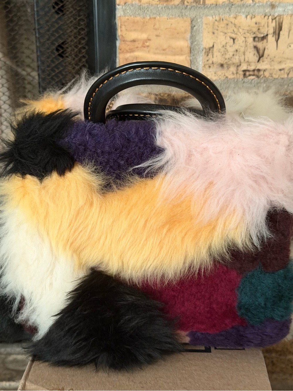 Coach Rogue 20 Patchwork Shearling - Picture 4 of 10